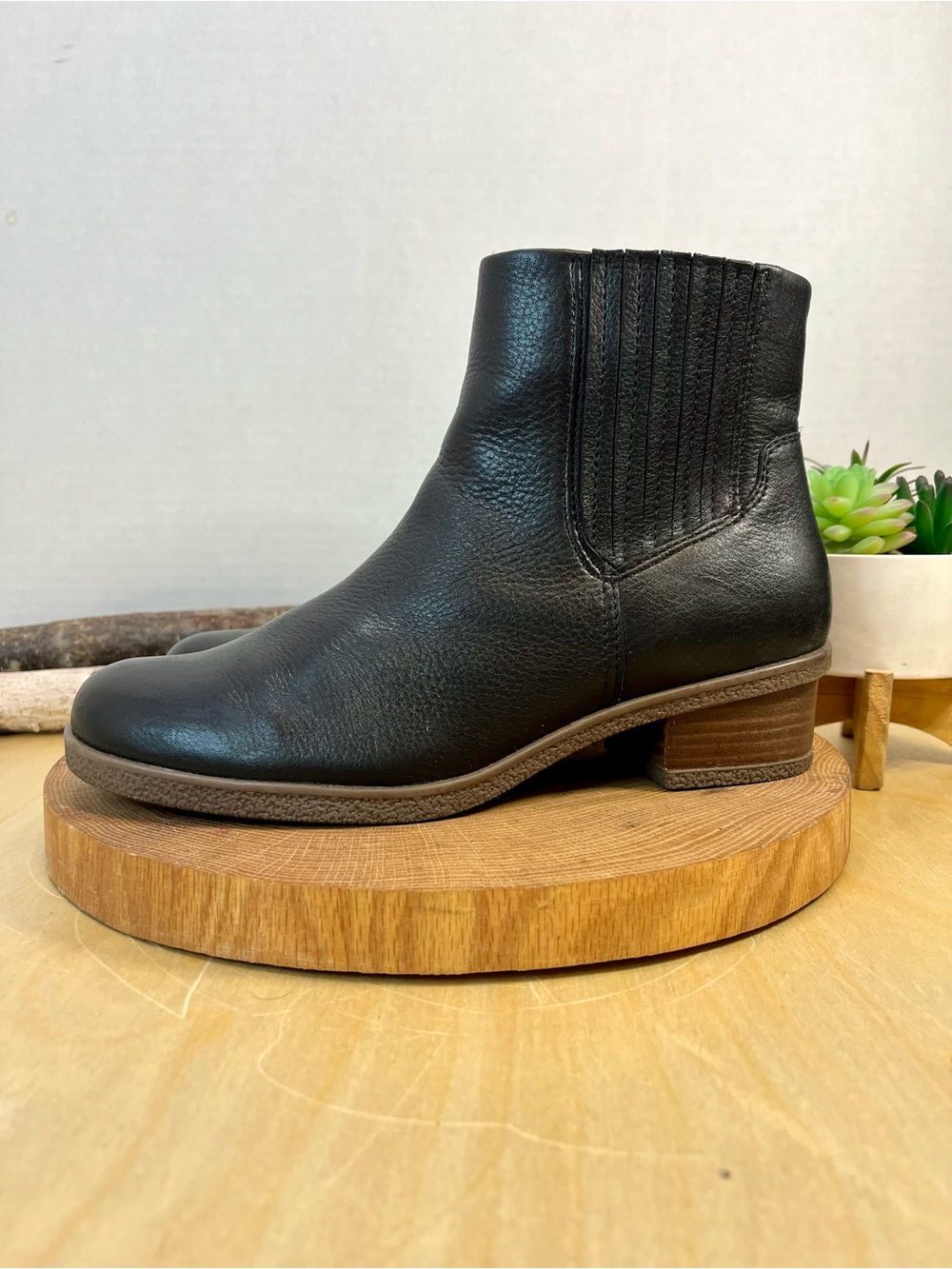 Dansko Daisie Waterproof Black Tumbled Leather Boots Size 40 / 9.5-10